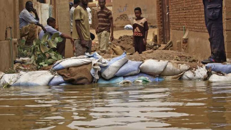 توقعات بهطول أمطار غزيرة وفيضانات في شرق السودان