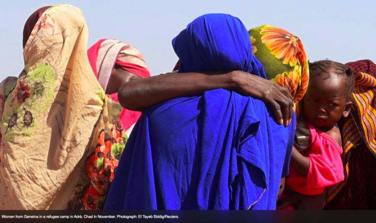 الحكومة السودانية تعلن تمديد فتح معبر أدري