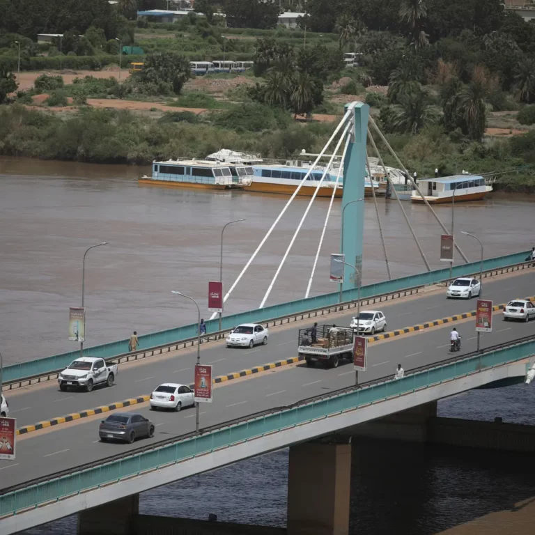 الجيش يتهم الدعم السريع بتدمير جزئي لجسر الحلفايا