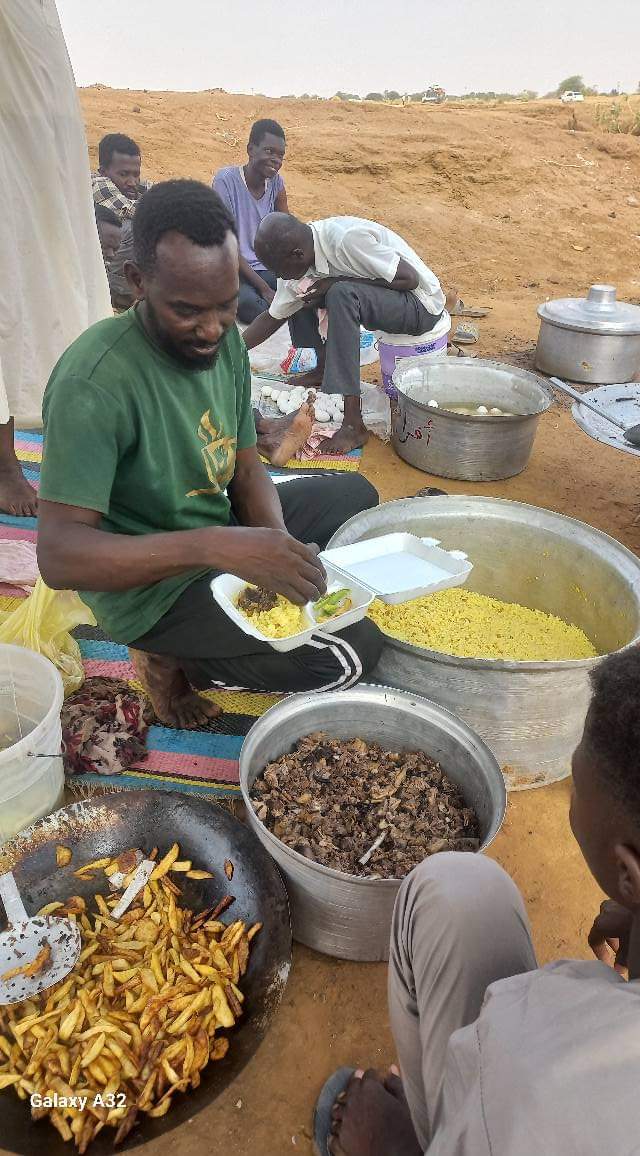 “تكية الفاشر” تعلن التوقف عن استلام التبرعات بسبب نفاد السلع