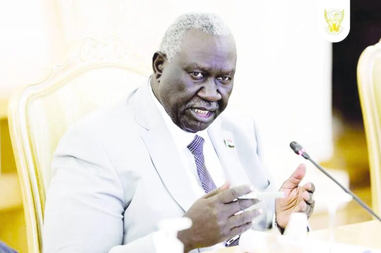 مالك عقار يتحدث عن التدخل السياسى والفساد في مؤسسات الدولة