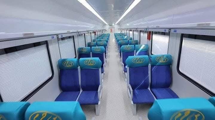 مصر تُطلق قطاراً خاصاً لعودة السودانيين إلى بلادهم عبر أسوان وميناء السد العالي