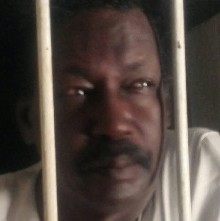 أسرة الإعلامي خالد بحيري تطالب بالإفراج عنه وتكشف تعرضه للتعذيب النفسي