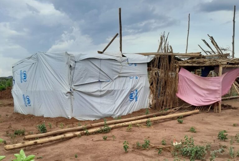 العثور على لاجئ سوداني بأوغندا مشنوقًا والشرطة تحقق في الحادثة