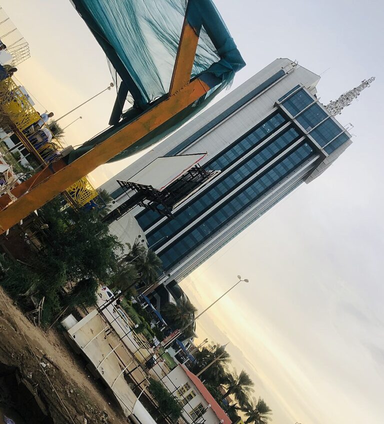 ضريبة 40% على الاتصالات.. كيف تؤثر على المستخدمين؟