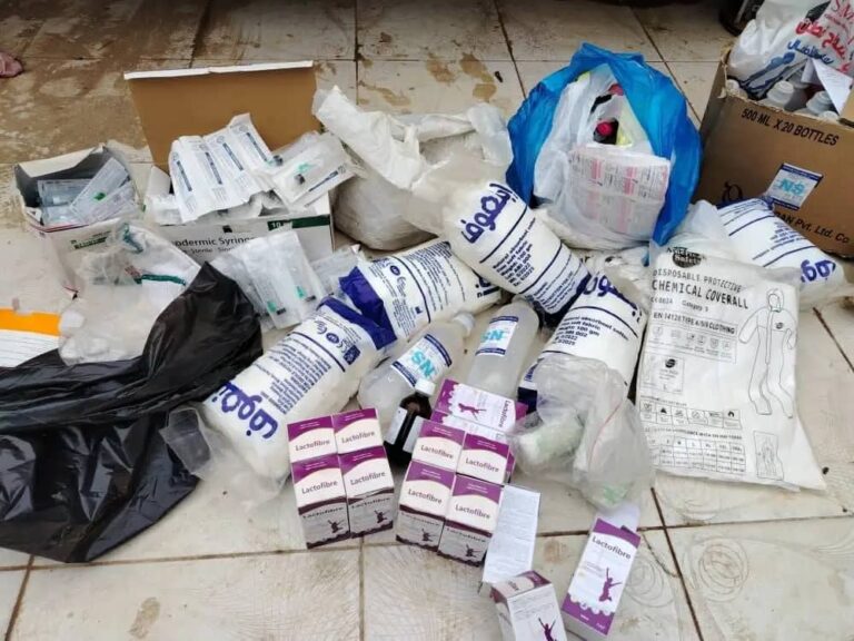 ضبط مخازن للمنهوبات في ضاحية المزاد بالخرطوم بحري