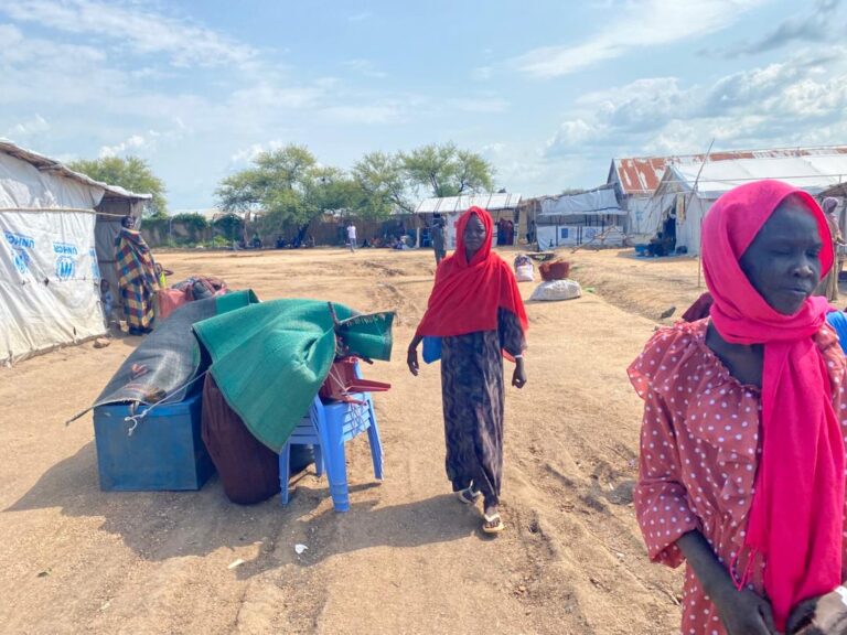 منظمات نسوية تدين ترحيل نساء من جنوب السودان وتصفه بالانتهاك الإنساني الخطير