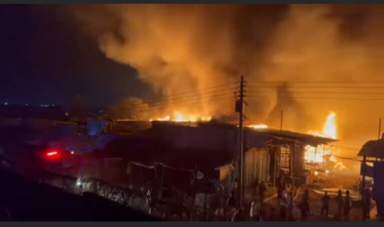 حريق سوق كاستوم في جوبا - لقطة شاشة من فيديو متداول