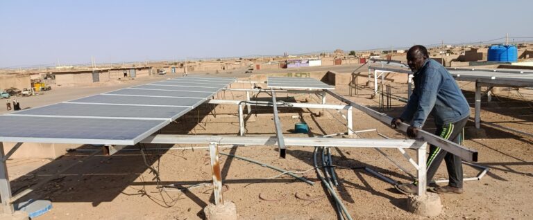 استعاد مواطنو ولاية الجزيرة ٣٠٠ محطة مياه للعمل بعد أن عطلتها الحرب.